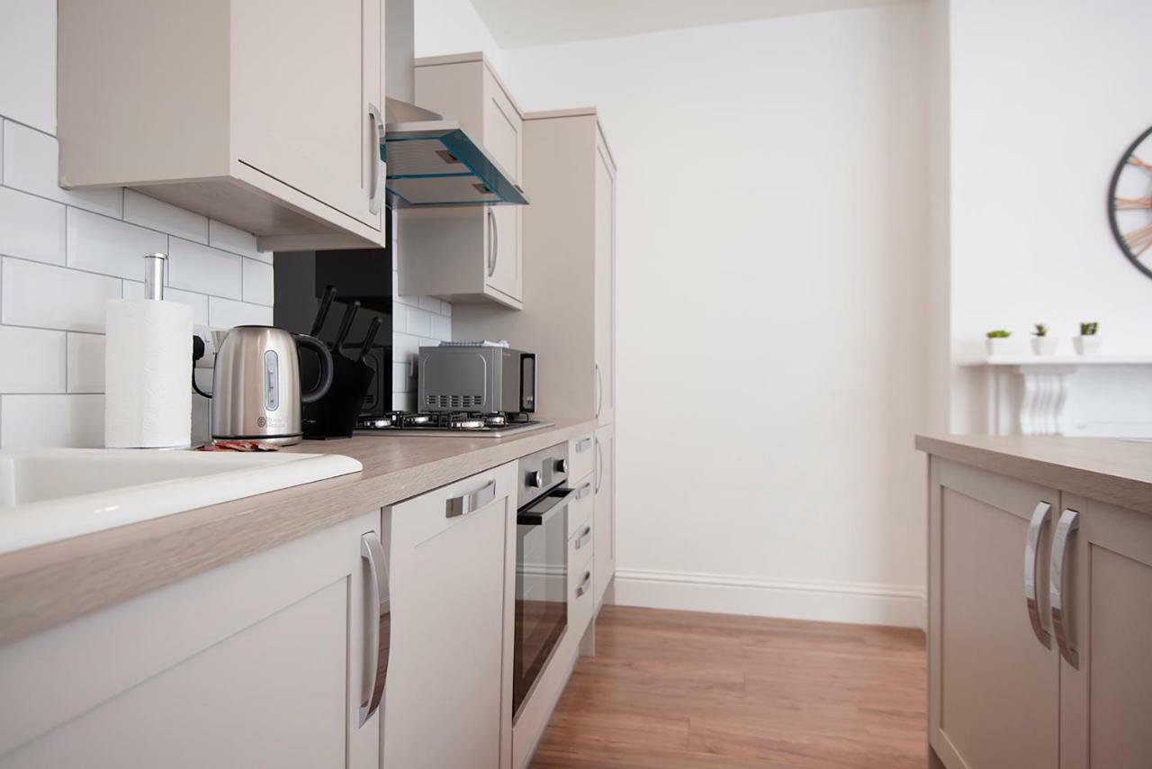 Flat A - Spacious Ground Floor, 1 Bedroom Apartment In Central Southsea, Portsmouth Eksteriør bilde